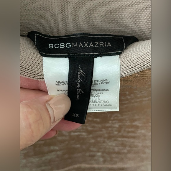 BCBG MaxAzria Mini Bandage Skirt -Metallic Rose Gold XS - Picture 2 of 2